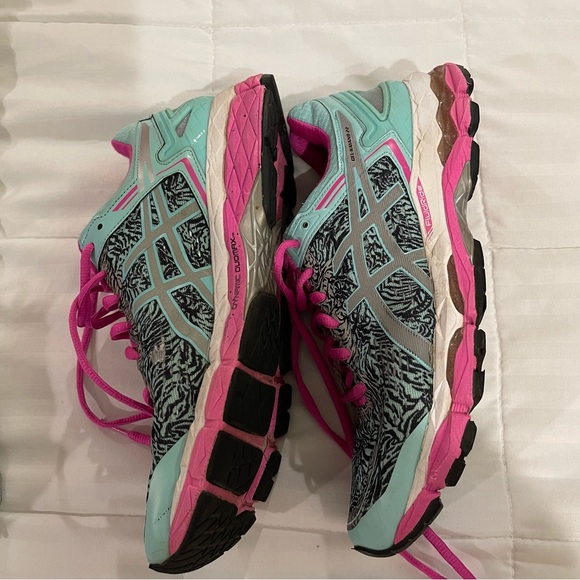 Adics Gel Kayano 22 Lite Show EUC size 9.5 - Picture 5 of 9